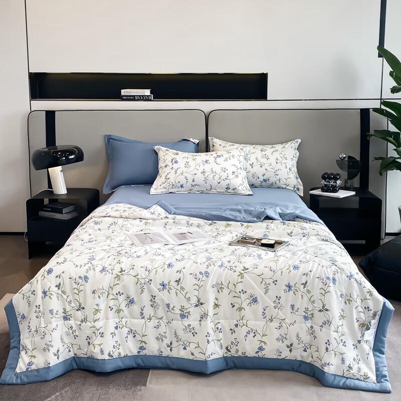 

Woodpecker Linen-Feel Cotton Summer Quilt Set