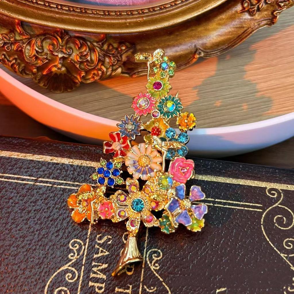 Vintage Classic Women Men Heavy Industry Crystal Brooch Badgeds Middle Style Unisex Rhinestone Exquisite Pin Accessories Gift