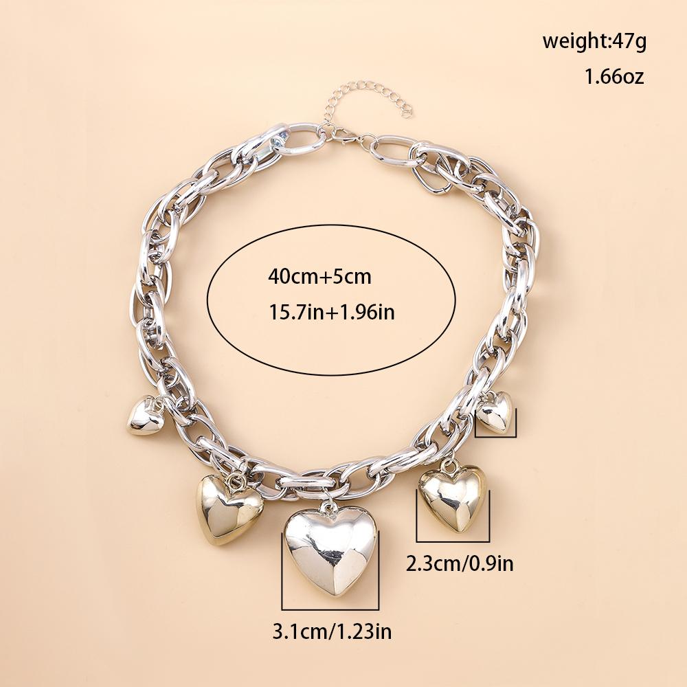 Fashion Metal Love Heart Pendant Necklace for Women Gothic Punk Choker Necklaces Chain Club Party Jewelry Gifts
