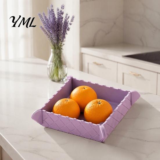 Waterproof Kitchen Accessory Foldable Silicone Magnetic Mat, Heat Resistant Hot Pad, Portable Table Mat Non-slip Trivet for Dining And Camping Picnic