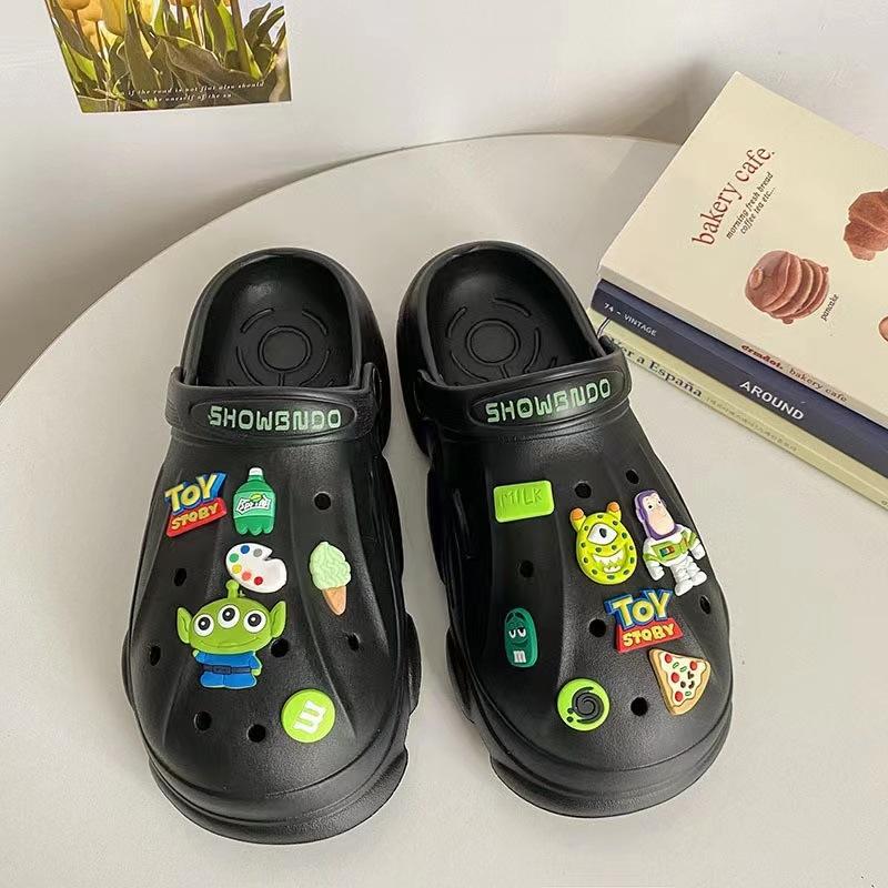 Hole Shoes Bath Light Cute Slippers Women Wear New Versatile Platform Sandals Half Drag Beach Women