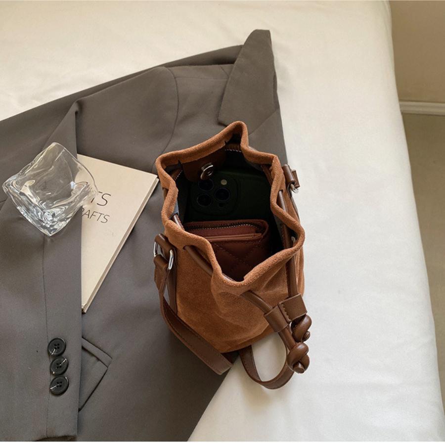 Retro Faux Suede Bucket Bag Classic Plush Drawstring Phone Bag Women's Vintage Plush Crossbody Small Bag