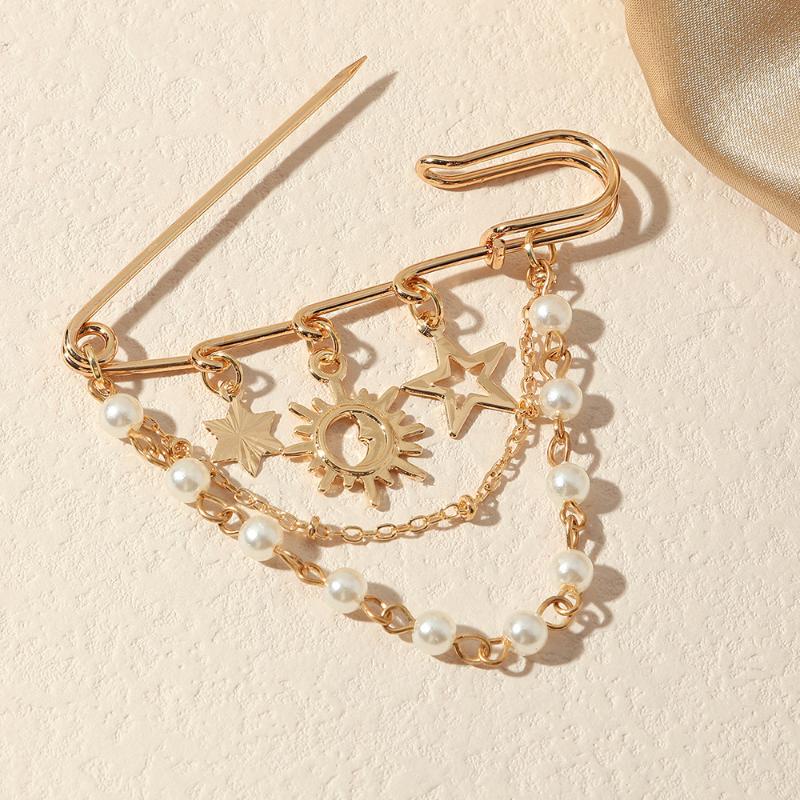 Vintage Personalized Butterfly Pentagram Tassel Pendant Brooches Pin For Women Coat Jewelry Accessries Gift