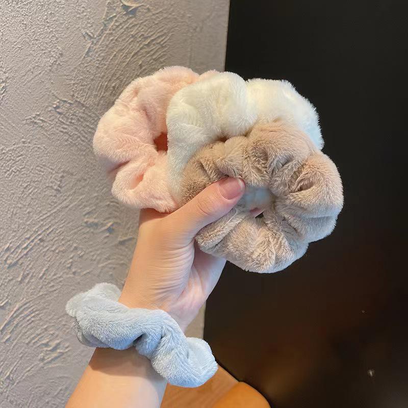 Plush Fairy Hair Ring: Soft, Versatile Autumn/Winter Headband for Girls.
