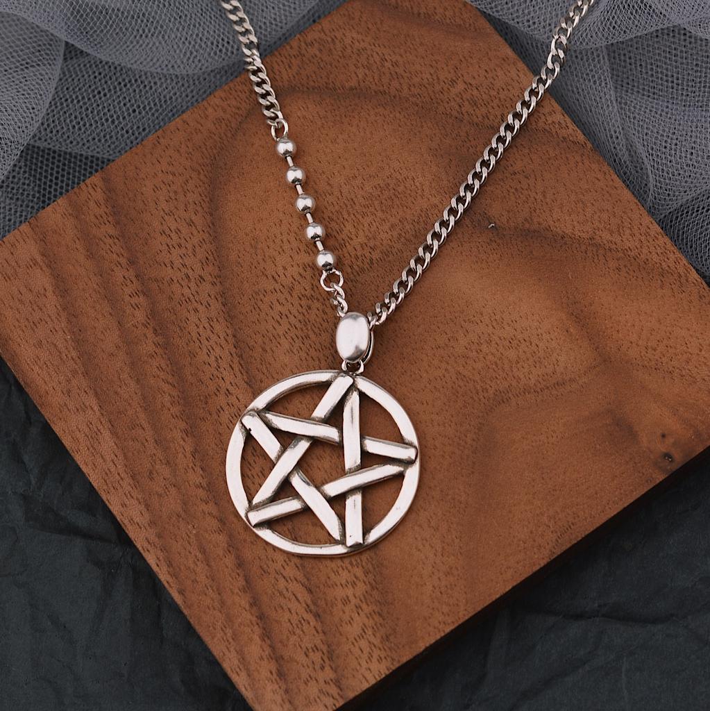 Wind Five-Pointed Star Thai Silver Necklace Female Niche Design Sense Large Star Pendant Star Light Necklace Versatile