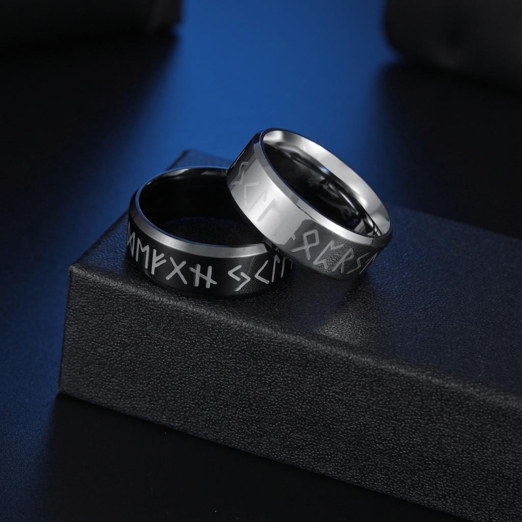 HERRE Ring Rustfritt Stål Mote Stil HERRE Dobbel Bokstav Rune Ord Odin Norse Viking Amulet RETRO Ringer Smykker