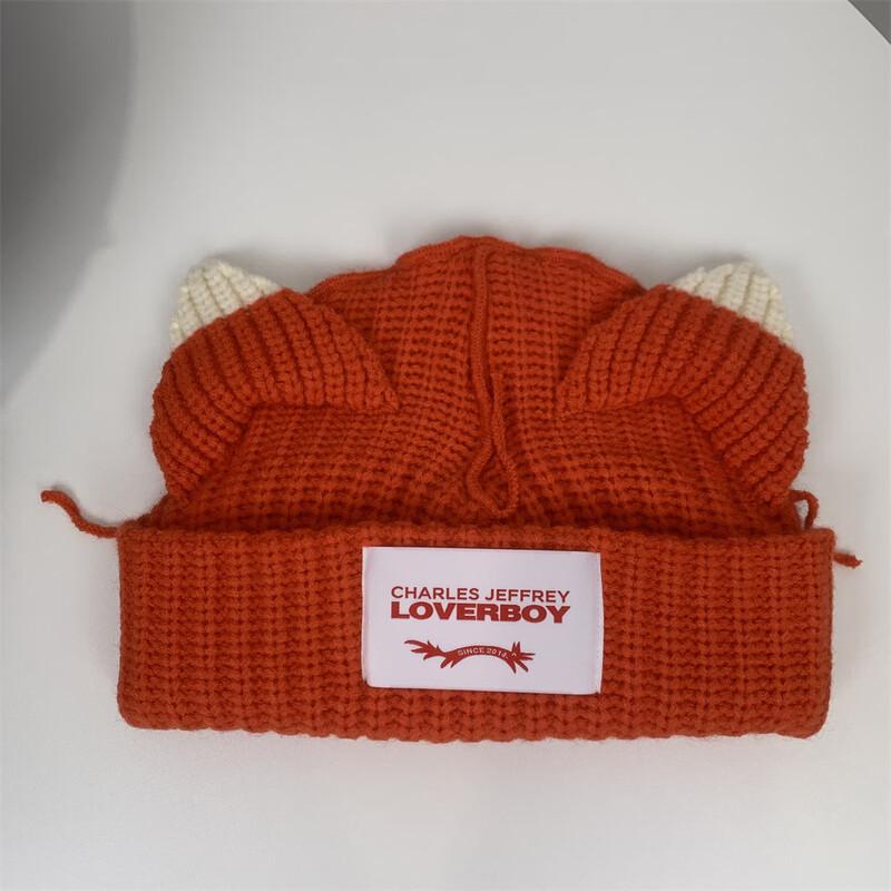 Вязаная шапка-бини с лисьими ушками, ручная работа