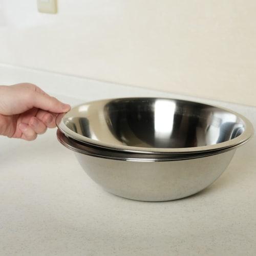 Thunder Group Stainless Steel Mixing Bowl, 27cm, Approx. 4730ml Capacity, for Food Preparation, Mixing, and Commercial Use, SLMB005
