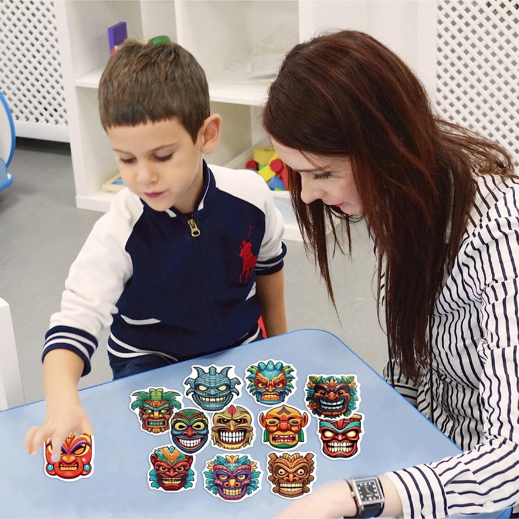 50 kusů graffiti samolepek s domorodými maskami Jedinečná dekorace pro kytary, notebooky a kufry Voděodolné Velkoobchodní samolepky