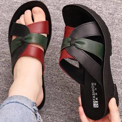 New Genuine Leather Women Slippers Outdoor Wear Wedges Soft Bottom Non-slip Seaside Women Sandals Mother Slippers