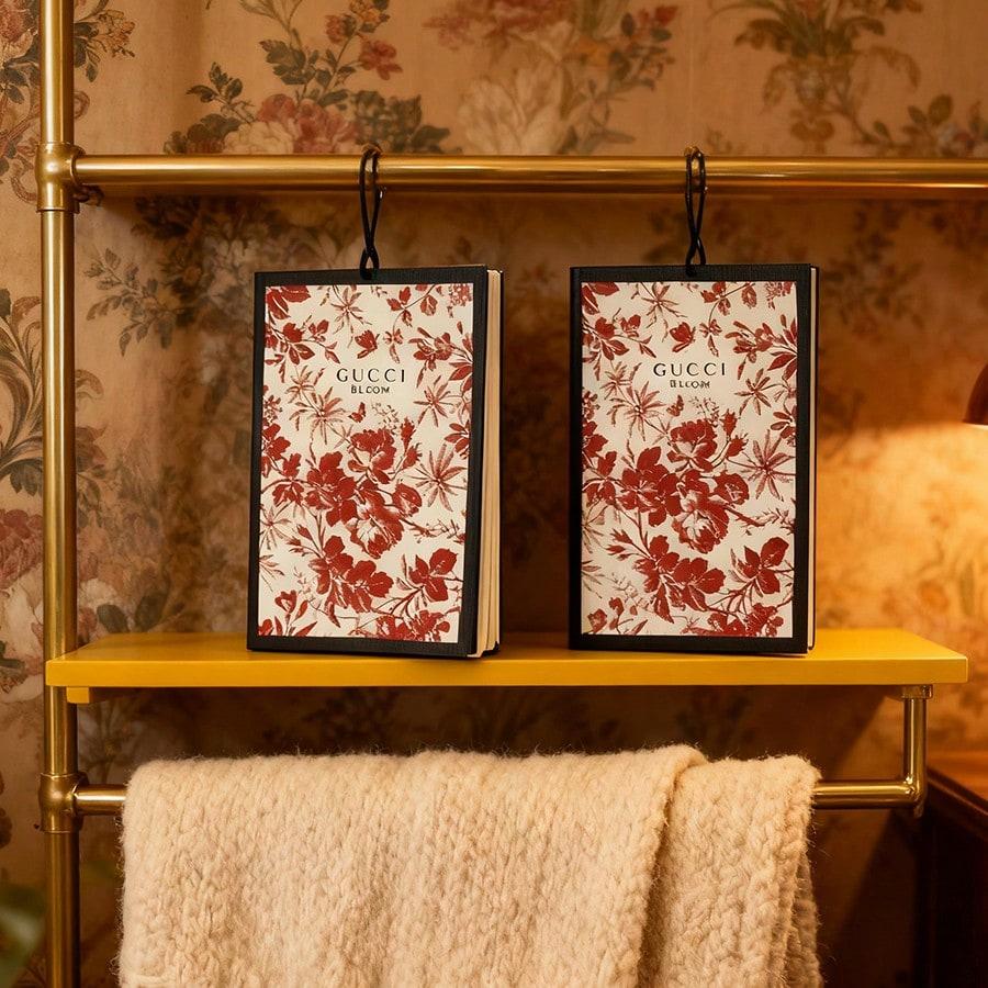 Hochwertiges schwarzes Notizbuch zum Notizenmachen, geeignet für Studium, Arbeit und Schule, ein Geschenk für Notizbuch-Enthusiasten.