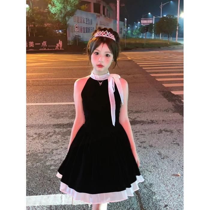 French pure desire temperament high waist and thin bow sleeveless dress small black short skirt