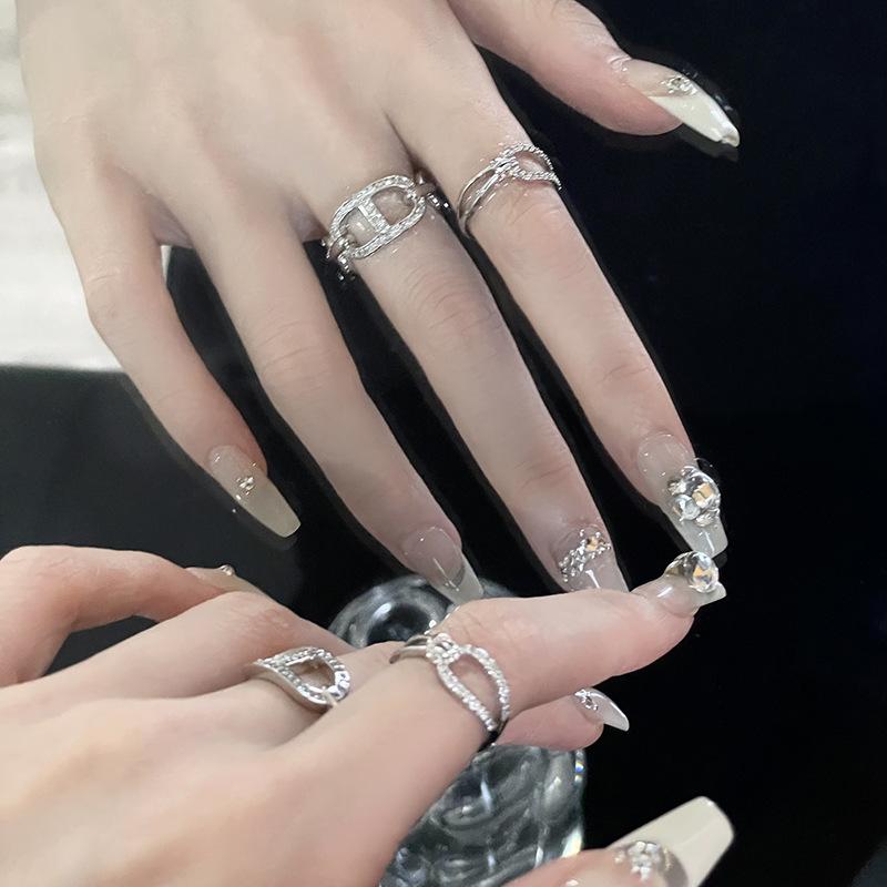 Niche Pig Nose Knot Design Ring Cold Wind Advanced Diamond Zir*****Pening Personality Light Luxury Fashion