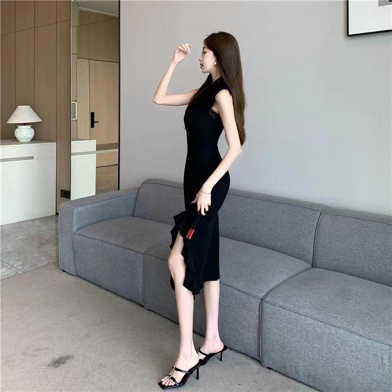 Abito Midi Cheongsam Senza Maniche con Volant, Spacco e Bordo in Pizzo 2025