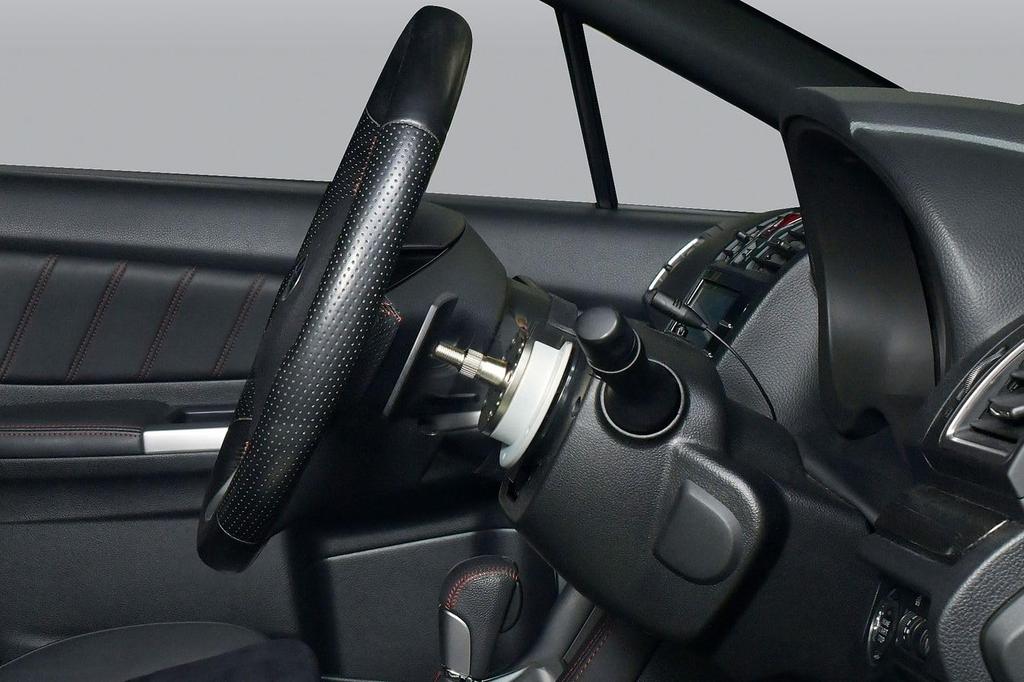 NEOPLOT Steering Boss Steering Spacer NEO Moves steering wheel position 50mm closer to the driver with original steering for Toyota Hiace Probox Hilux