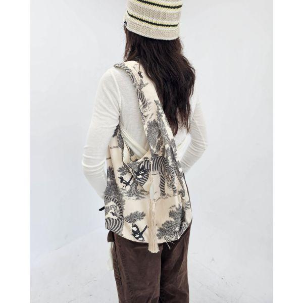 Korean Traditional Hojakdo Norigae Big Hobo Bag (with Norigae Charm)