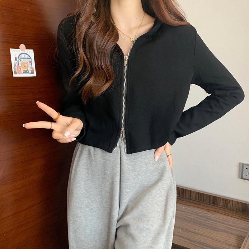 Women's Loose Drawstring Hooded Long-Sleeve Short Sweatshirt - Early Autumn 2026, Trendy Regular Shoulder Top