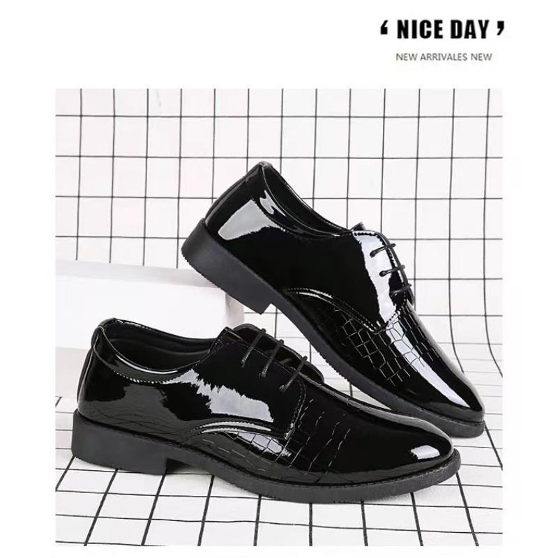 Large Size Mirror Men's Leather Shoes Business Dress Leather Shoes British Casual Men's Glossy Green Versatile