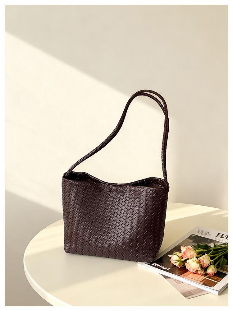 Vintage Cross-Woven Shoulder Tote Bag - Large Capacity, Niche Design Bucket Bag for Women