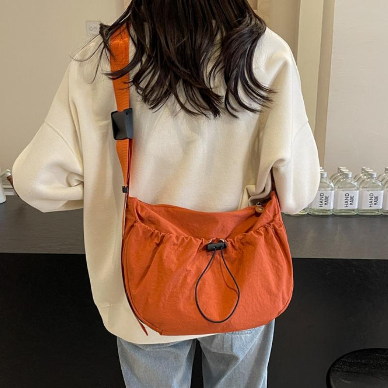 Damen Messenger Bags Neue Mode Nylon Casual Schultertasche Große Kapazität Klassenzimmer Student Pendler Crossbody Schulranzen Tasche