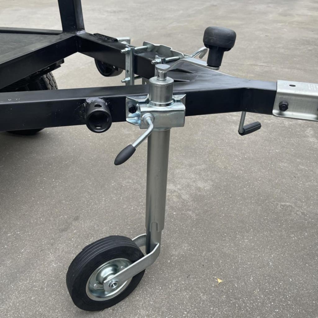 Trailer Wheel Adjustable Support with Clamp Manual for Caravaners