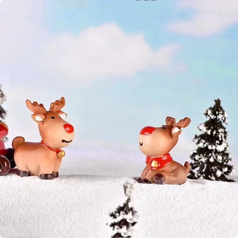 Christmas Party Home Decor Supplies Elk Snowman Sleigh Deer Car Micro Landscape Snow Decoration Locomotive Car Resin Crafts