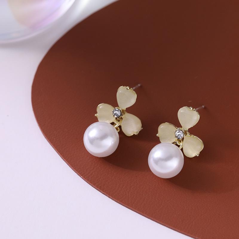 Korean 2023 Cat's Eye Pearl Flower Stud Earrings - S925 Silver Needle, Versatile Design