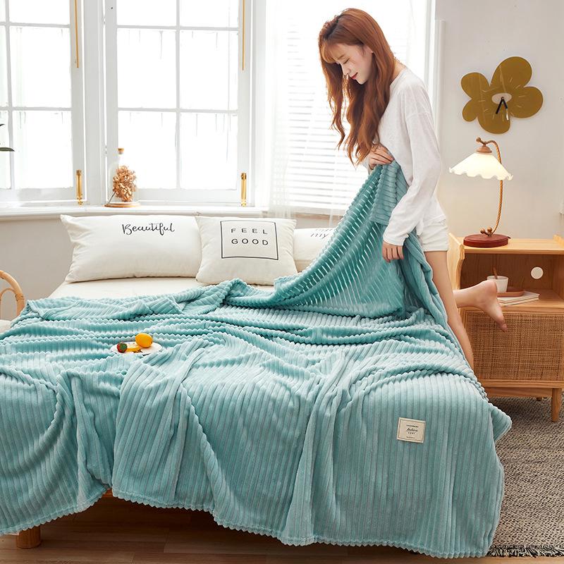 Magic Flannel Coral Fleece Blanket: Thick, Warm, and Versatile Gift