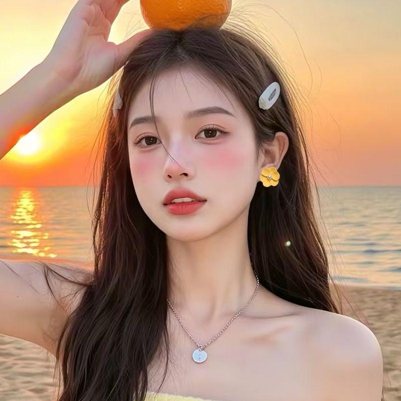 

S925 Sterling Silver Yellow Flower Stud Earrings for Women 2025 Spring/Summer New Style Pearl Earrings Gentle Mori Style Earrings Ear Clips Pair of earrings (s925 Silver Needle)