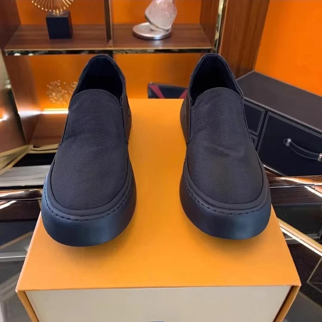 2025 Canvas Shoes for Men Black Loafers Men Casual Shoes Comfortable Walking Flat Men's Shoes Non-Slip Soft Moccasins Footwear