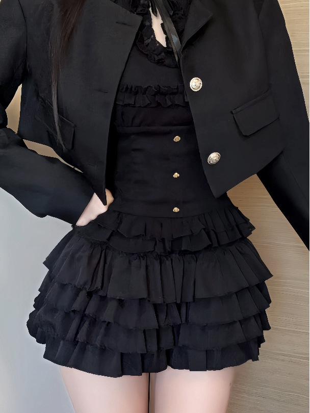 Elegante Falda Negra Esponjosa de Capas: Dulce, Adelgazante y Rejuvenecedor