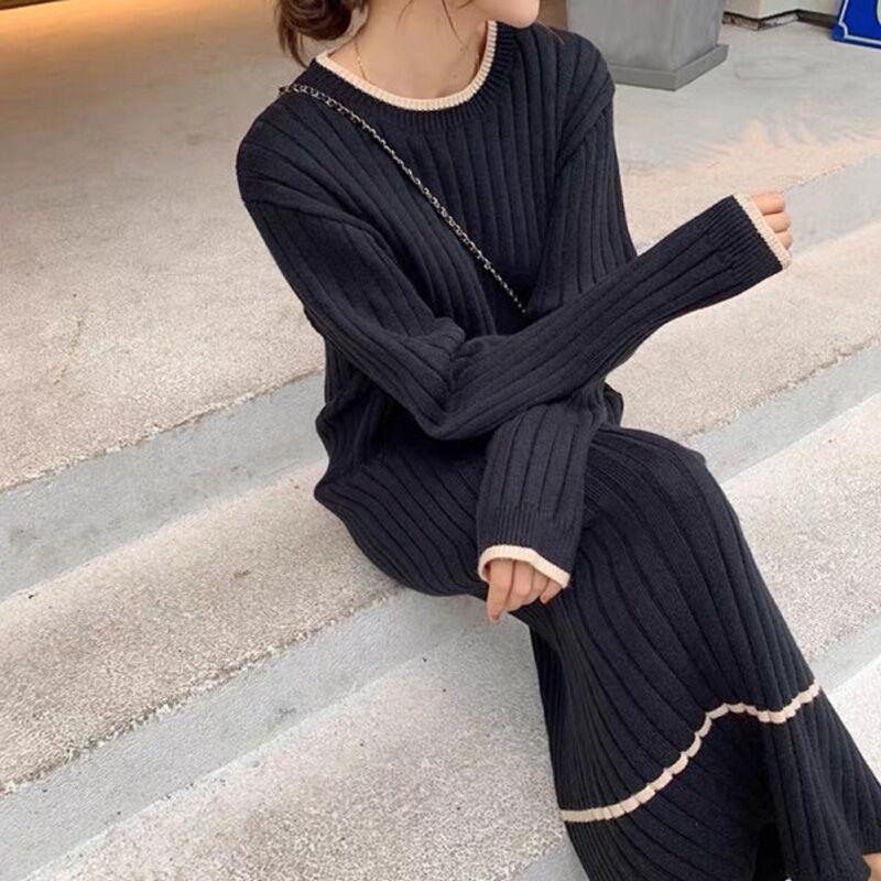 Spring New Women's Chic Design High-end Temperament Light Luxury Knitted Black Bottoming Dress