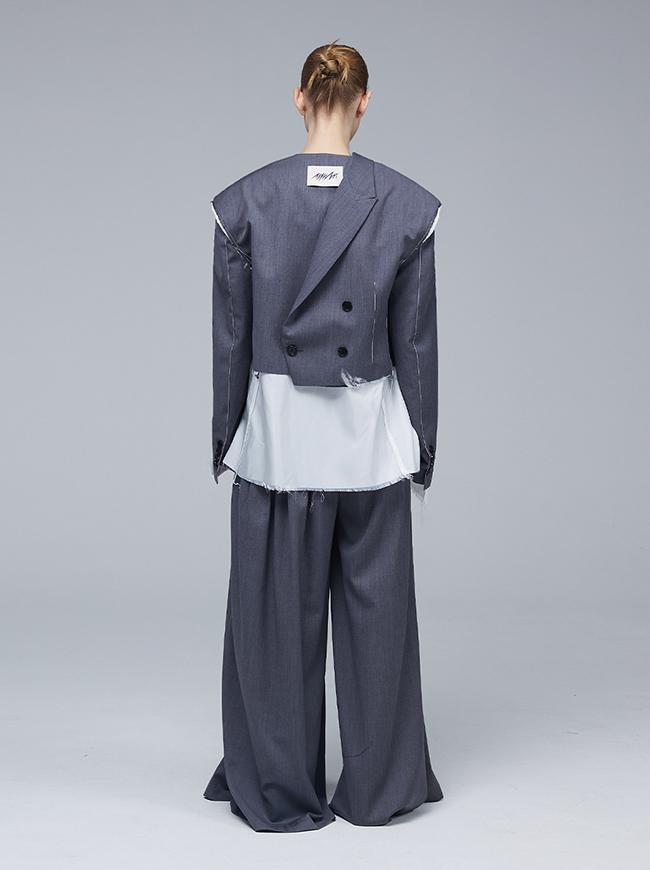 Meuameu Signature Unbalance Pin Tuck Logo Band Flare Slacks