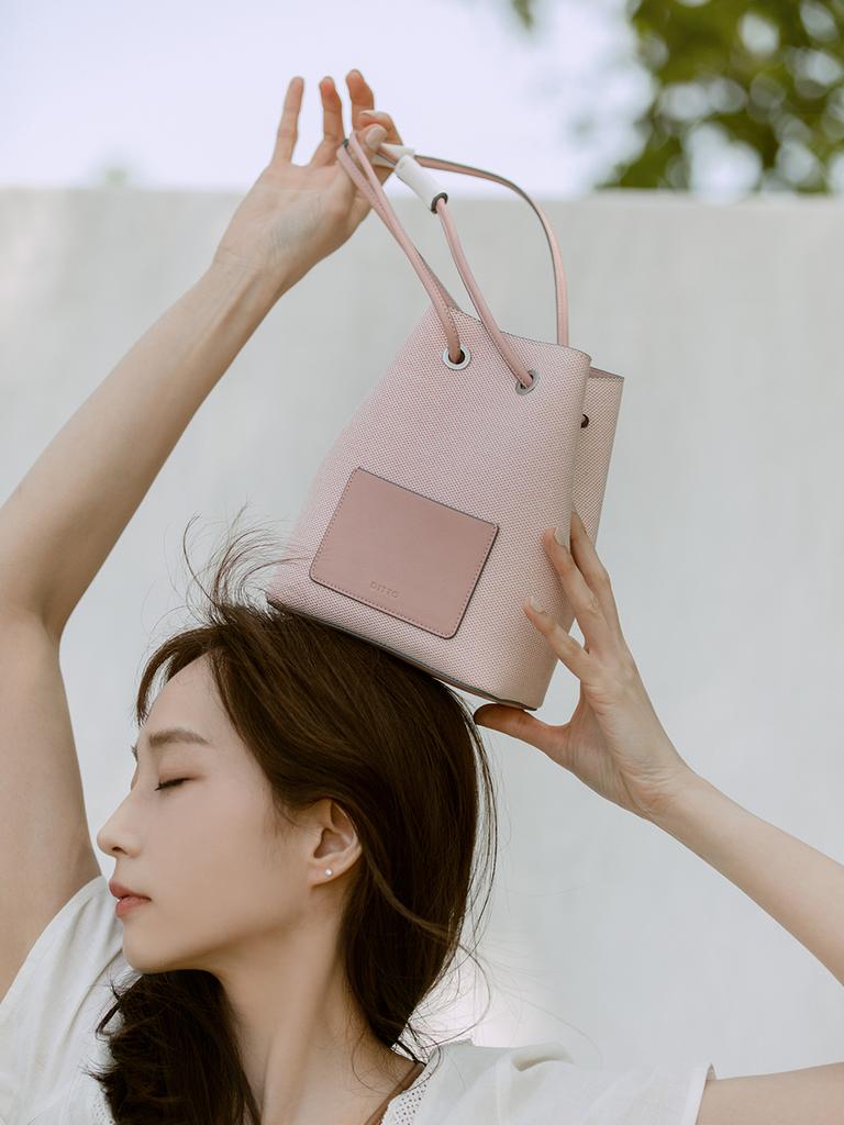 Ditto Canvas Hobo Bag_Baby Pink
