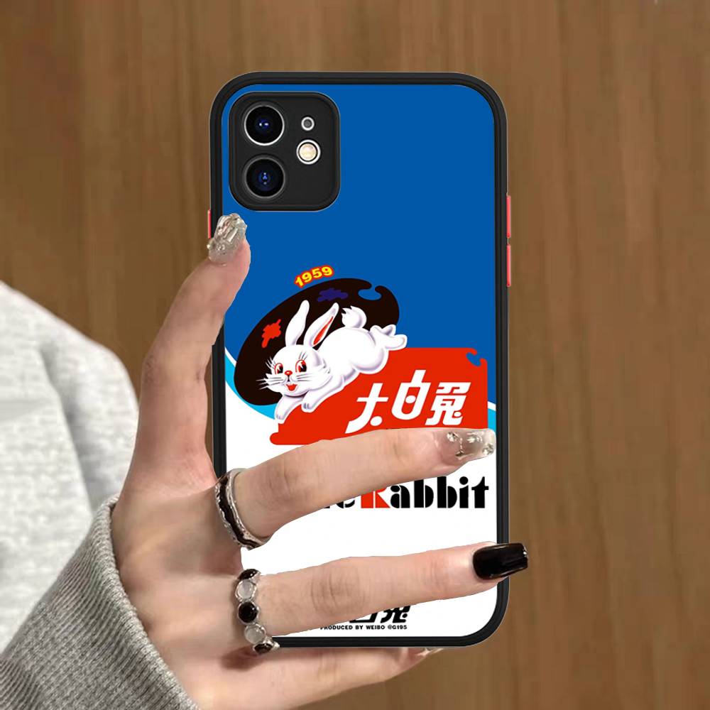 

White Rabbit Creamy Candy For IPhone 11 12 13 14 15 16 Pro Max Plus X XS MAX Shockproof Matte Back Cover iphone 14