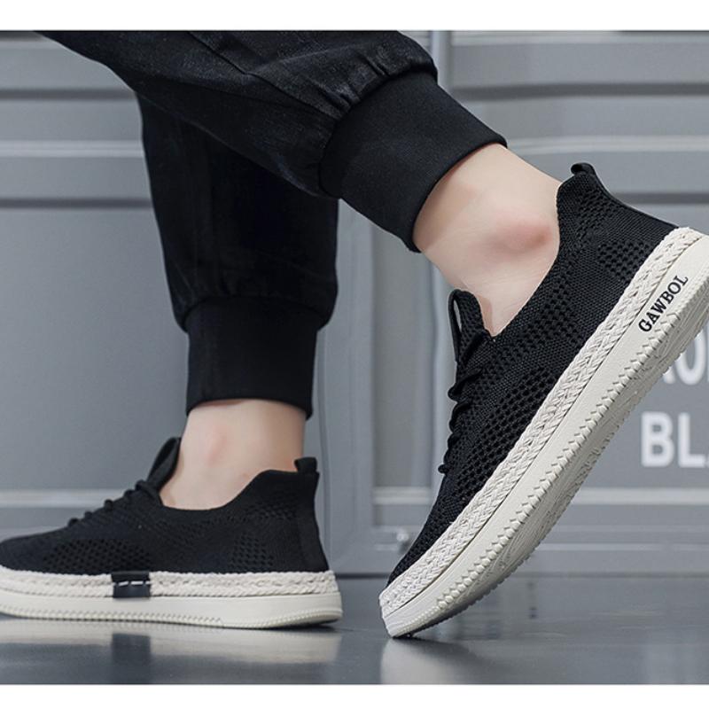 fashion Summer Men Shoes The New Breathable Hollow Out Mesh Shoes Flying Weaving Sneakers Casual Shoes Casual Loafers Zapatillas Hombre
