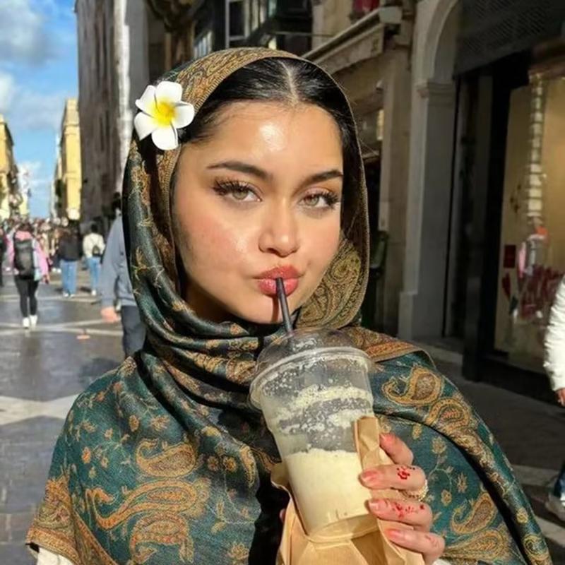 New Thick Cashew Print Hijab Scarf Shawl Wrap Paisley Pashmina Jacquard Stoles Vintage Headscarves Printed Cotton Tippet Tassel