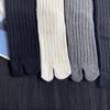 High Quality Cotton Women Two Toe Spring Autumn Winter Warm Socks Fashion Retro Striped Japanese Tabi Socks Thick Thread Needles