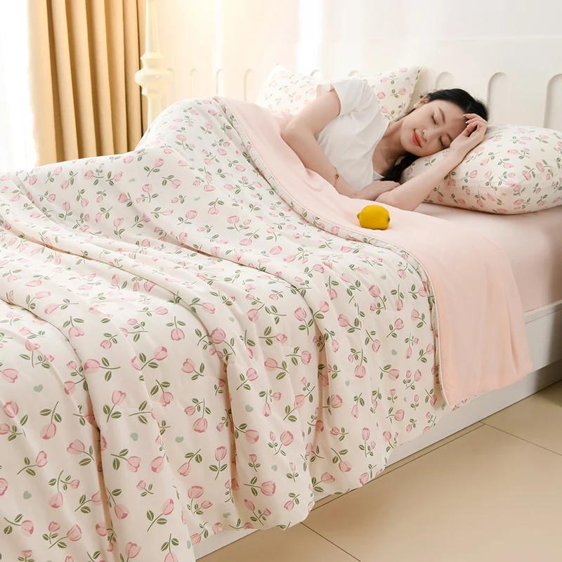 New Prints Ice Silk Summer Quilt Soft Silky Lightweight Cool Feeling Blanket for Bed Double Side Cooling Fabric Comforter Duvet
