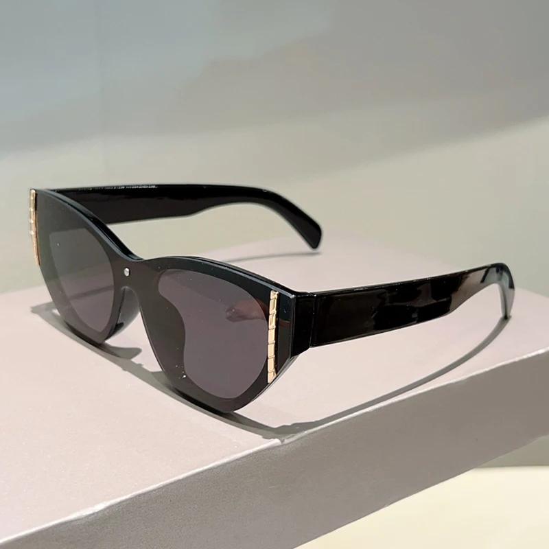 Vintage Cat Eye Sunglasses Women  New Fashion Outdoor Decor Shades Trendy Luxury Brand Designer Anti-UV Sun Glasses