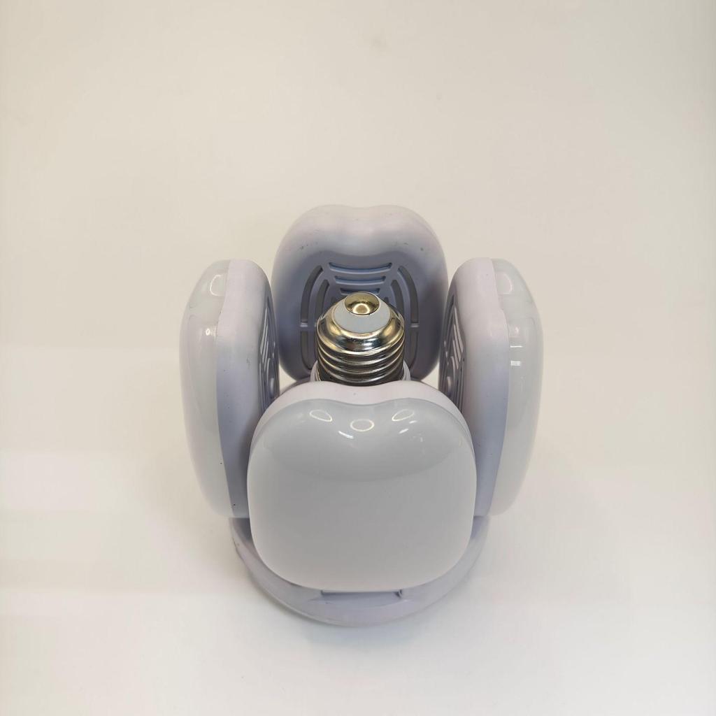 4-Leaf Folding LED Mini Apple Ceiling Light, E27 Energy-Saving Bulb for Bedroom & Living Room