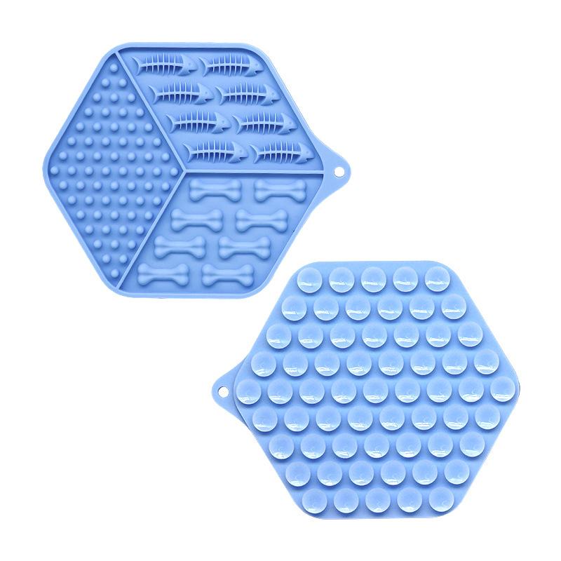 Silicone Square Shape Dog Slow Feeder Lick Mat with Suction Cup for Anxiety Relief and Calming Bathing Pets Bowls