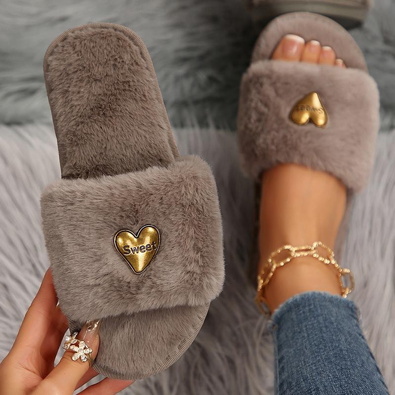 Fashion Black Fur Autumn Winter 2025 Woman Indoor Slippers Heart Shaped Soft Sole Women's Home Slippers Furry Plush Bedroom Slides Shoes