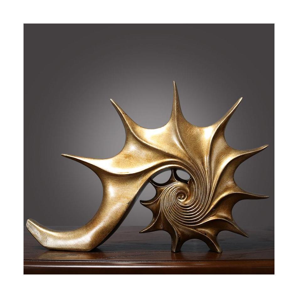 1Pcs Creative Figure Sculpture Statue Resin Crafts Luxury Housewarming Gifts Abstract Resin Ornaments Modern Home Decoration