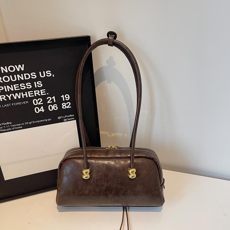 New Fashion Ladies Shoulder Bag with Long Strap Pillow Design Commuter Bag Women's Stylish Handbag for Daily Use