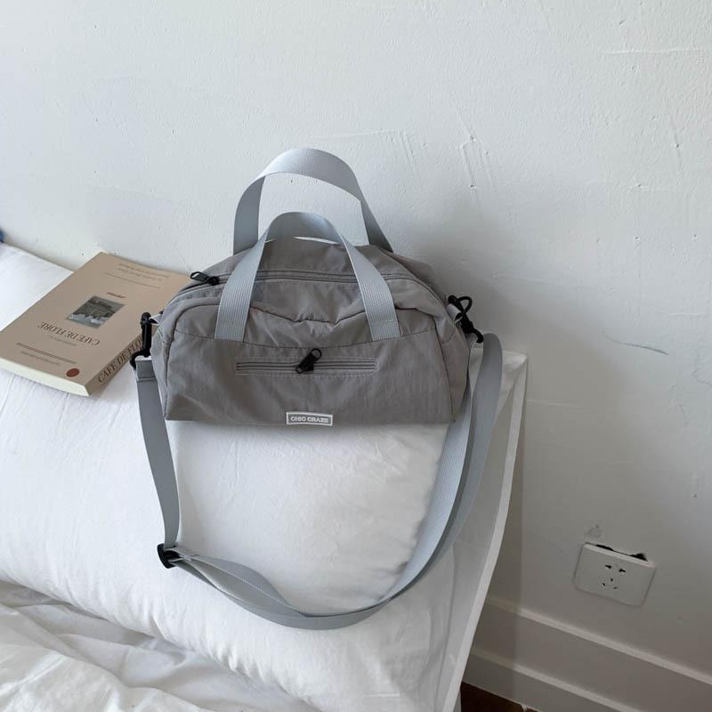 

Niche design casual simplicity trend pillow bag fashion 2025 summer new foreign style women shoulder messenger bag Without pendant серый