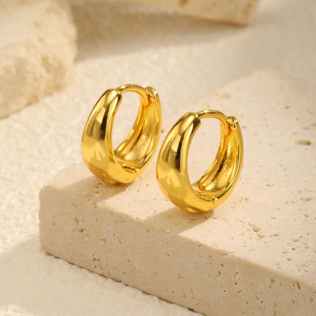 Simple Hollow U-Shaped Earrings for Women Stainless Steel Infinity Earrings 18k Gold Plated Daily Jewelry Gift