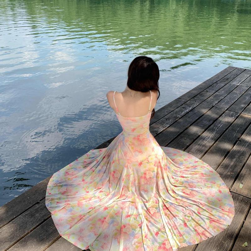 Sommerinsel Foto Schönes Kleid Urlaub Süßes Träger-Taillenkleid Meeresstrand Rock Gefühl