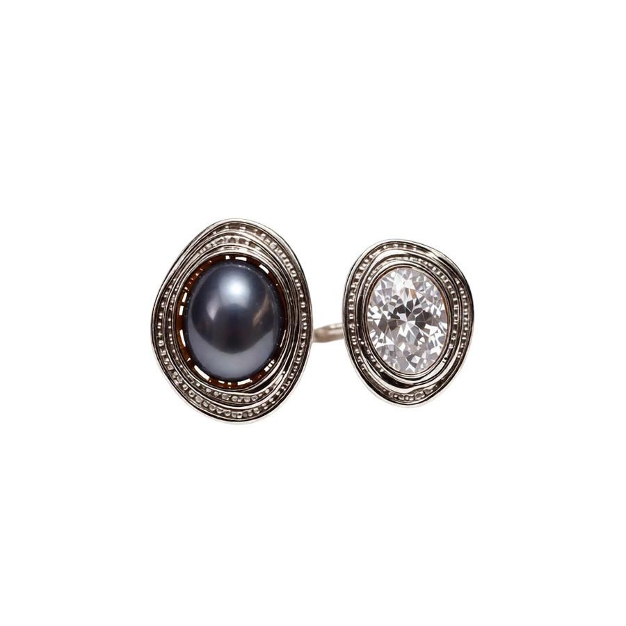 Oval Pattern Pearl Jewelry Ring For Elegant Women Gift Or Daily Wear