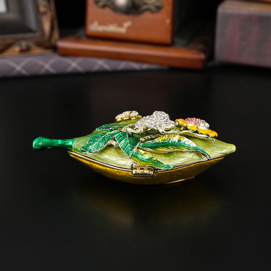 Light Luxury High-end Frog Leaf Jewelry Box, Ring Stud Earrings Storage, Home Jewelry Ornament, Metal Handicraft Storage